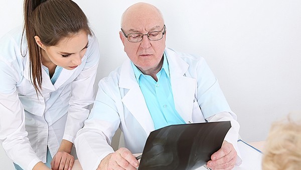 红皮性银屑病的治疗费用是多少